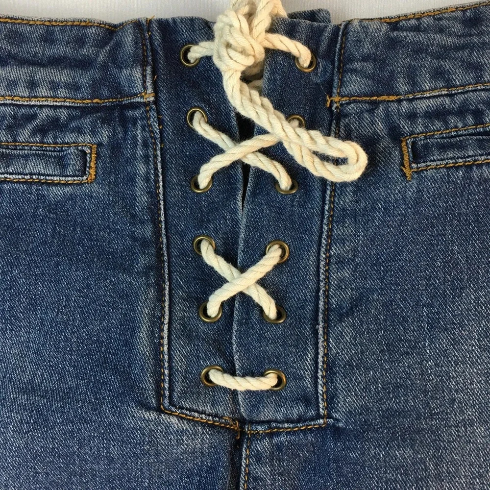 Y2K BDG High Waist‎ Lace Up Jeans Denim Shorts Cut-Off Grunge Preppy Women's 28